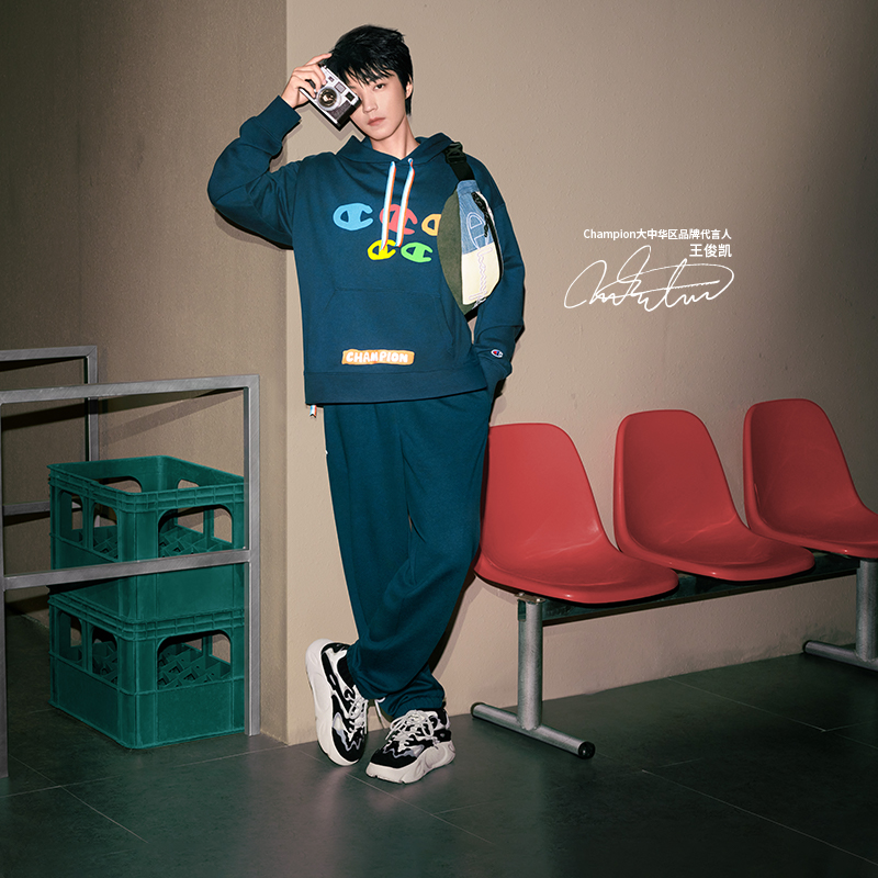Details for (W) Champion Retro Sports ''Xiaolongbao Gris'' U3CFCCW02P1