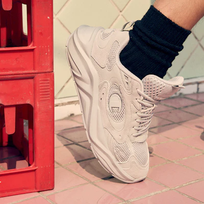 (W) Champion Retro Sports Champ Breaker ''Grijze Low-Top met Mini Logo'' U2BFCCW07P1 Sizing (W) Champion Retro Sports Champ Breaker ''Grijze Low-Top met Mini Logo'' U2BFCCW07P1