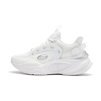 (W) Champion Retro Sports Low 'White Dad Shoe'