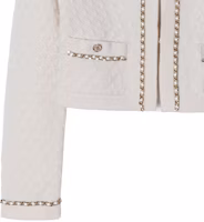 Purchase (Women) CHANEL 2024 Spring Summer Striped Trim Knit Top in Off-white. P75724-K10893-AW001