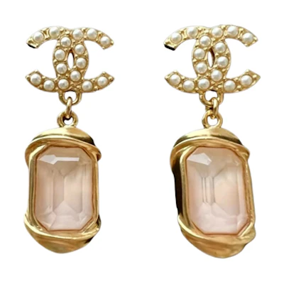 (Women) CHANEL 22 Double C Pearl Stud Earrings Women Gold AB8912-B08681-NJ323