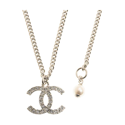 (Women) CHANEL 22C Spring Double C Rhinestone Logo Silver Necklace for Women. AB7692B07453NG607