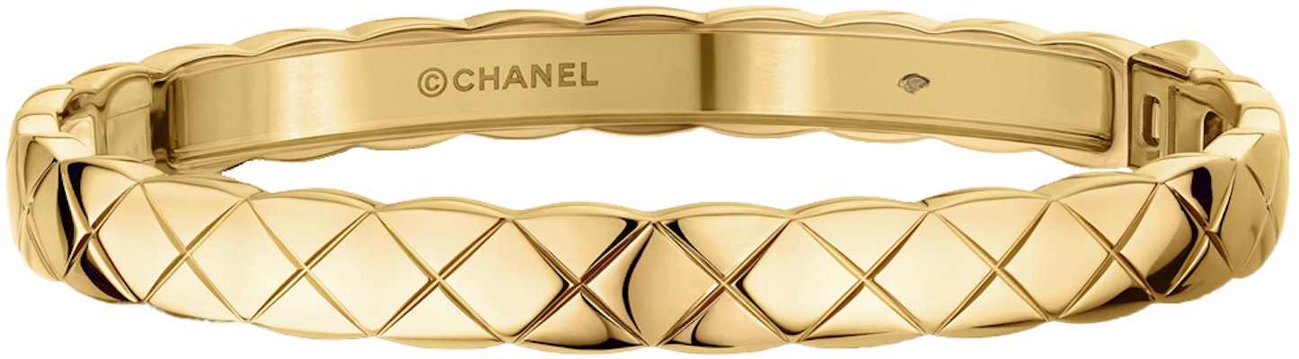 (W) Gelang CHANEL 22C Spring Quilted Pola Emas 18K Wanita. J11139 Buy (W) Gelang CHANEL 22C Spring Quilted Pola Emas 18K Wanita. J11139