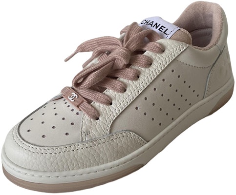 (W) Chanel 22P Sepatu Putih Merah Muda G38808-Y55769-K3971 Lookbook (W) Chanel 22P Sepatu Putih Merah Muda G38808-Y55769-K3971