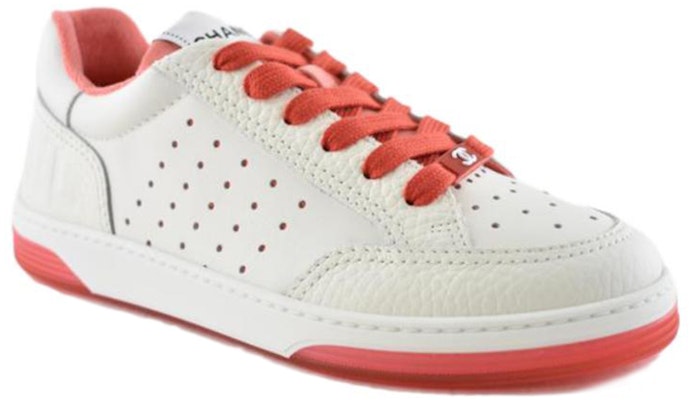 (Women) Chanel 22P Trainer White Red G38808-Y55769-K3972 Lookbook (Women) Chanel 22P Trainer White Red G38808-Y55769-K3972