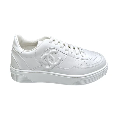 (W) Chanel 23 A Collection White Leather