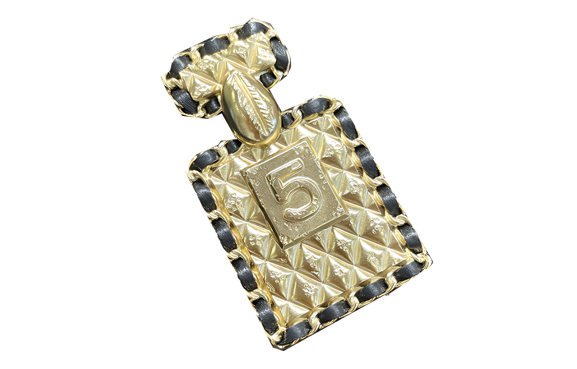 (Women) CHANEL 23A Black/Gold Perfume Bottle Brooch with Chain for Women. ABB170-B13474-NP956