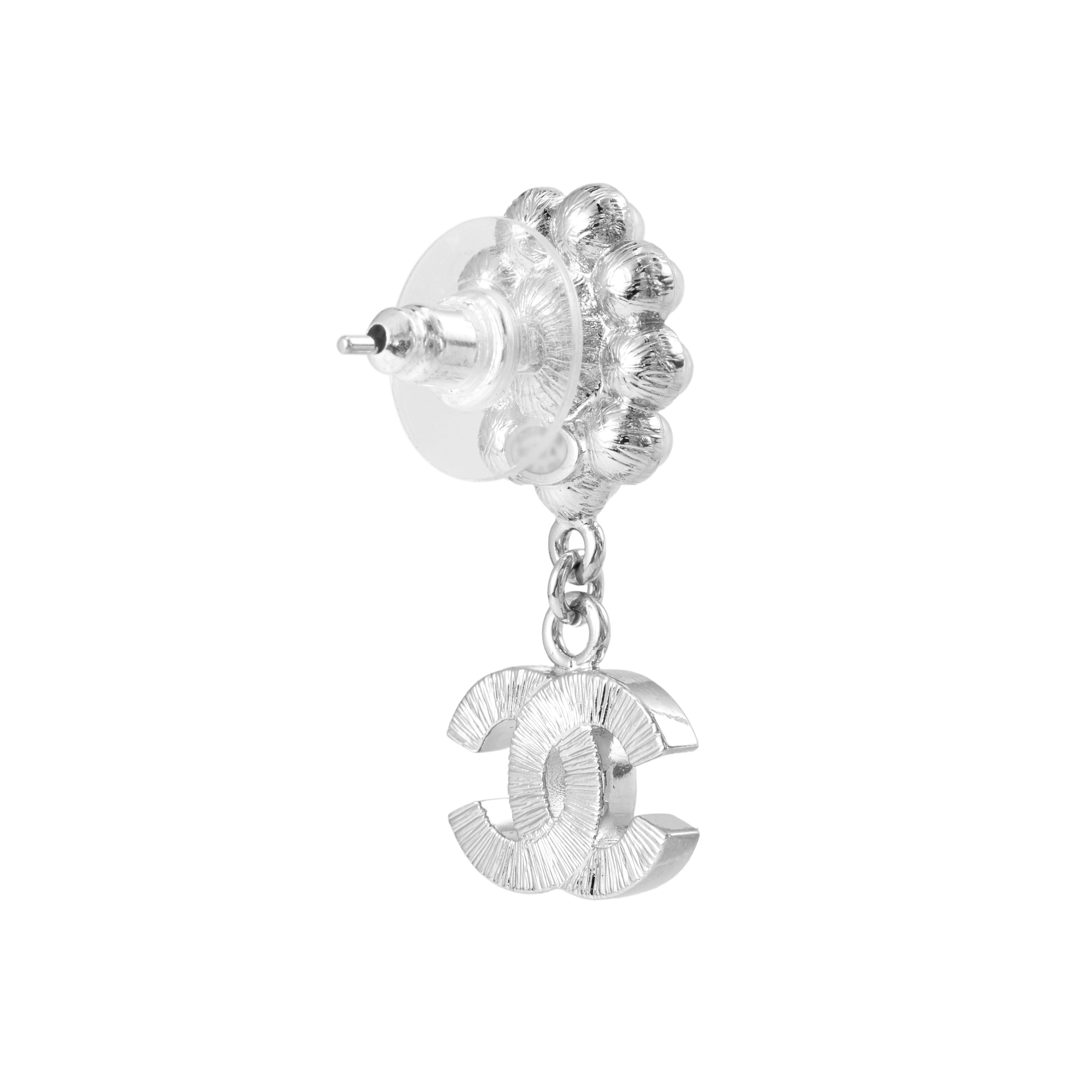 Shop (W) シャネル 23A フラワー ダブルCロゴ メタルピアス シルバー - 新作 ABB141-B13050-NO877