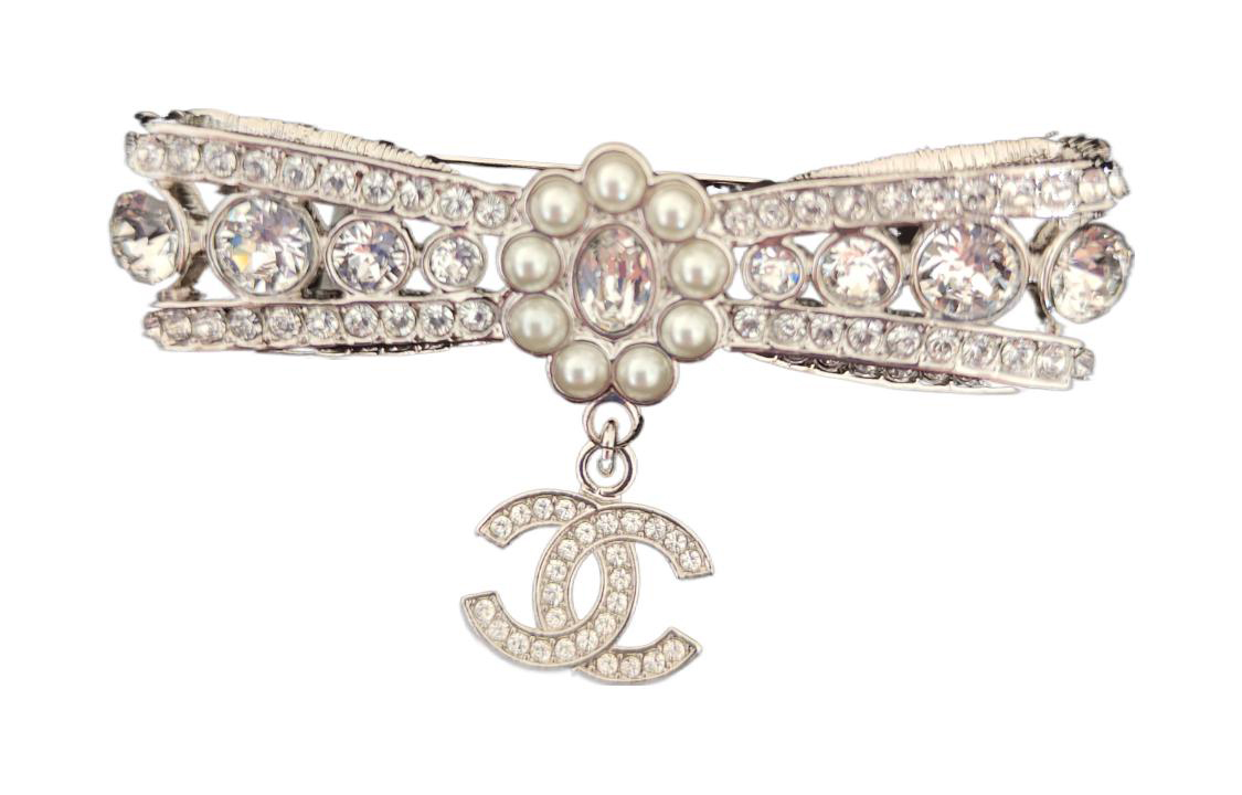 (Women) CHANEL 23A Rhinestone Bow Brooch  Luxury Accessory. ABB040-B13050-U0877