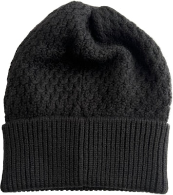 (Women) CHANEL 23B Logo Knit 100% Cashmere Beanie for Women - Black AA9338-B13721-94305 Lookbook (Women) CHANEL 23B Logo Knit 100% Cashmere Beanie for Women - Black AA9338-B13721-94305