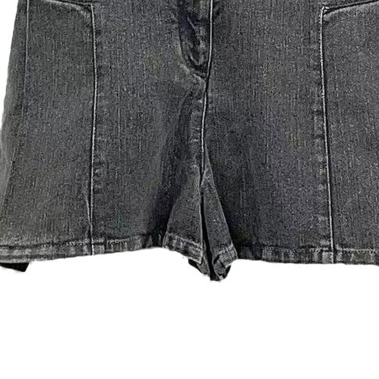 Details for (W) 香奈兒 23C 高腰黑色牛仔迷你裙搭配純色鈕扣設計 P74034-V65658-NL656