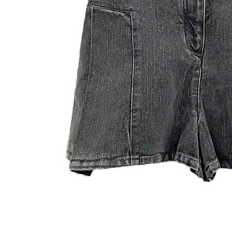 Sizing (W) 香奈兒 23C 高腰黑色牛仔迷你裙搭配純色鈕扣設計 P74034-V65658-NL656