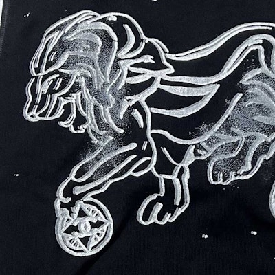 (Women) CHANEL 23C Fall/Winter Black Tiger Graphic Colorblock Vest. P72070-K10330-NA934 Details for (Women) CHANEL 23C Fall/Winter Black Tiger Graphic Colorblock Vest. P72070-K10330-NA934