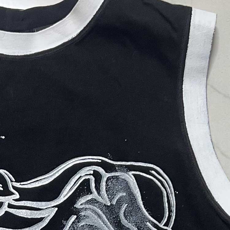 Sizing (W) CHANEL 23C Musim Gugur/Dingin Rompi Hitam Motif Harimau Colorblock. P72070-K10330-NA934