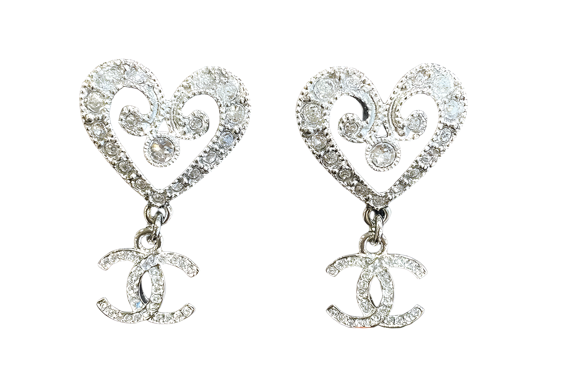 (Women) CHANEL 23K Silver Heart Hollow Pendant Double C Earrings for Women. ABC161-B14705-NS703