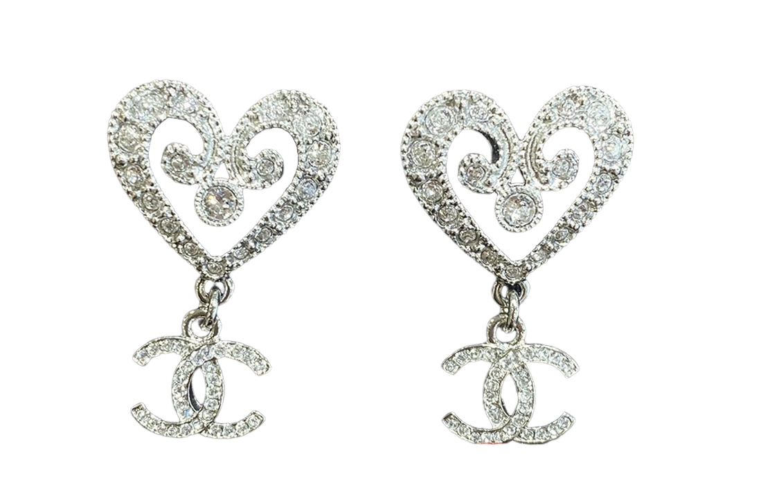 (Women) CHANEL 23K Silver Heart Hollow Pendant Double C Earrings for Women. ABC161-B14705-NS703 圖 2
