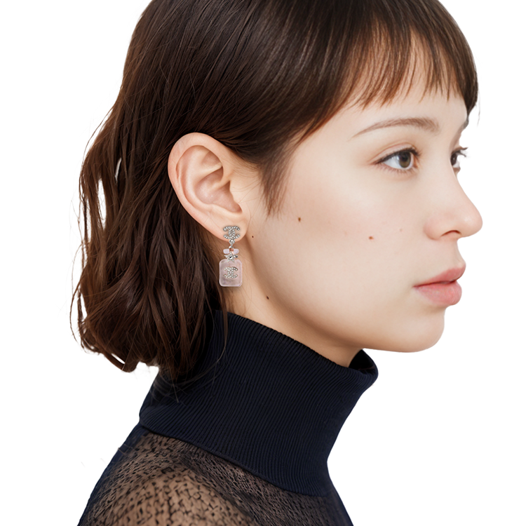 Purchase (W) シャネル 23S ピンク ダブルC 香水ボトル スター付き ピアス レディース用。 ABA840-B10935-NN981
