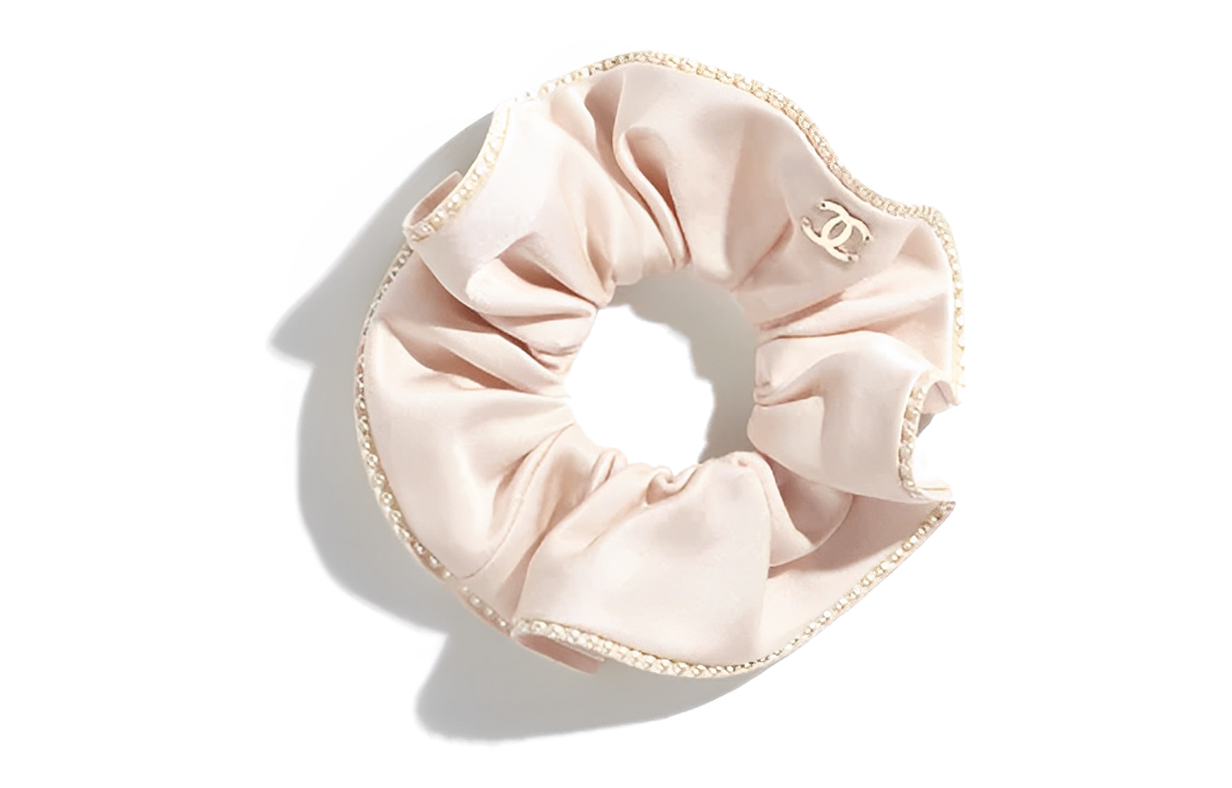 (Women) CHANEL 23S Silk Satin Scrunchie with Pearl Inlaid Double C Logo - Beige  Accessory AA9137-B10966-NO047