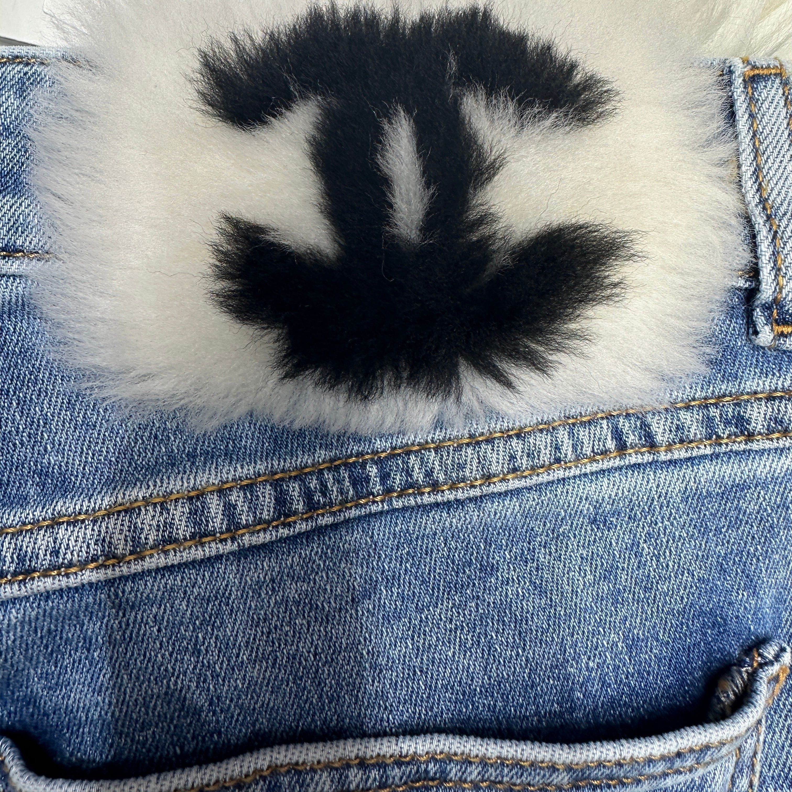 Details for (W) シャネル 24C ハイウエスト ブルー ストレートレッグ ジーンズ ジッパー付き P74543-V67391-NR561