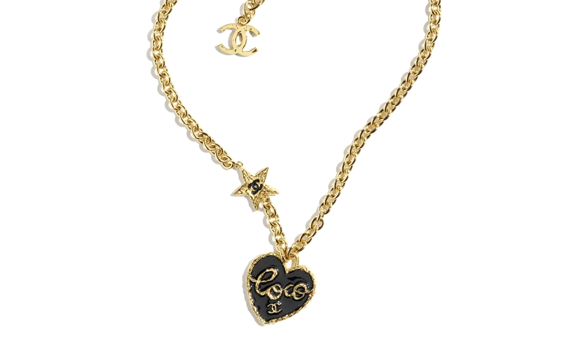 (Women) CHANEL 24P Gold Heart Geometric Pendant Necklace for Women. ABC950-B16086-NW195