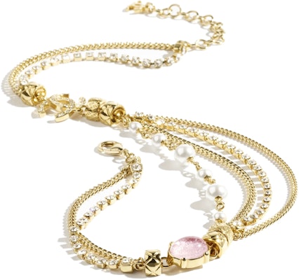 (W) Kalung Emas Multi-Rantai CHANEL 24P dengan Mutiara Imitasi, Kristal & Rhinestones. ABD009-B16126-NW435 Shop (W) Kalung Emas Multi-Rantai CHANEL 24P dengan Mutiara Imitasi, Kristal & Rhinestones. ABD009-B16126-NW435