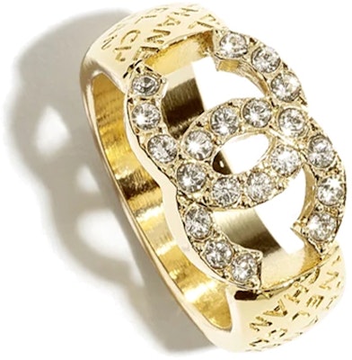 (W) CHANEL 24P Cincin Wanita Kristal Double C Musim Semi/Panas - Emas. ABD036-B16170-NW438 Order (W) CHANEL 24P Cincin Wanita Kristal Double C Musim Semi/Panas - Emas. ABD036-B16170-NW438