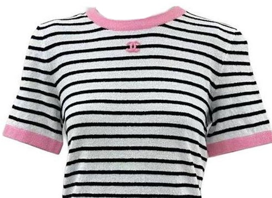 (Women) CHANEL 24P Striped Crewneck Knit Short Sleeve Top Black Spring Summer P77055-K11124-NX481 Lookbook (Women) CHANEL 24P Striped Crewneck Knit Short Sleeve Top Black Spring Summer P77055-K11124-NX481