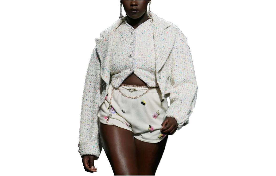 (Women) CHANEL  Beige Long Sleeve Jacket with Button-Down Collar - Spring/Summer 23. P74803-V66339-NN394