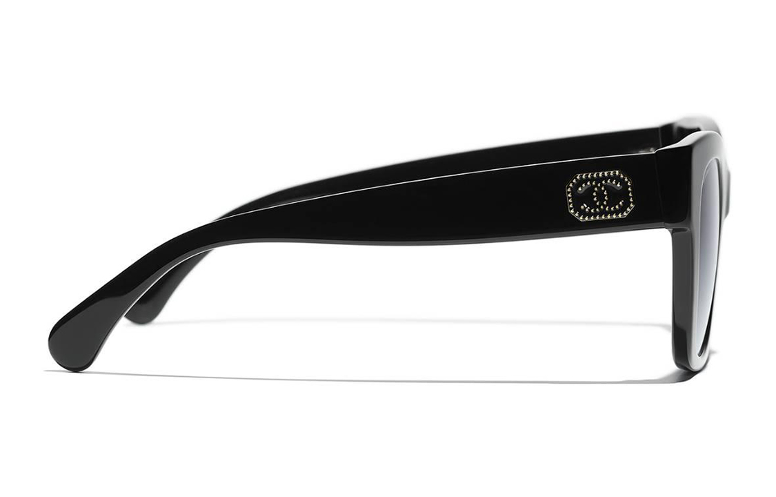 Shop (W) CHANEL Gafas de Sol Negras Butterfly con Doble C en las Patillas. CH54781403S6