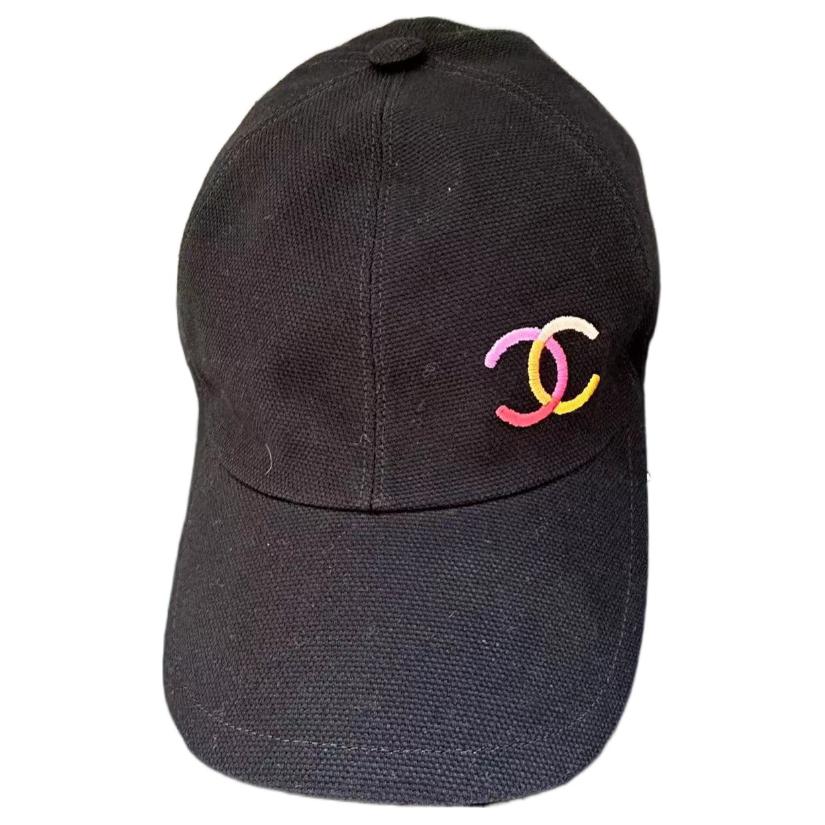 (Women) CHANEL  Black Cotton Baseball Cap Duckbill Hat Classic Design. AA9702 B15083