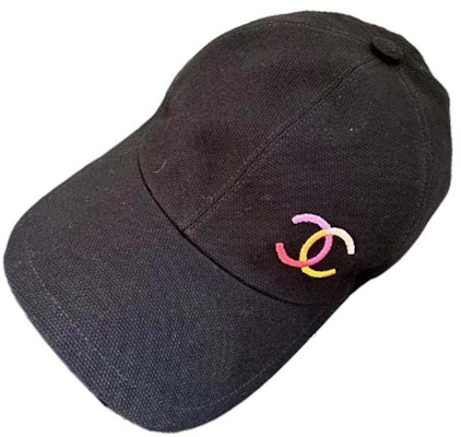 (Women) CHANEL Black Cotton Baseball Cap Duckbill Hat Classic Design. AA9702 B15083 Lookbook (Women) CHANEL Black Cotton Baseball Cap Duckbill Hat Classic Design. AA9702 B15083