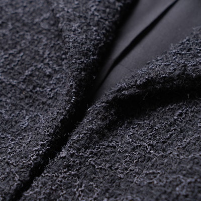 (Women) CHANEL Black Tweed Short Jacket with Subtle Coil Pattern. P75469-V67152-94305 Sizing (Women) CHANEL Black Tweed Short Jacket with Subtle Coil Pattern. P75469-V67152-94305