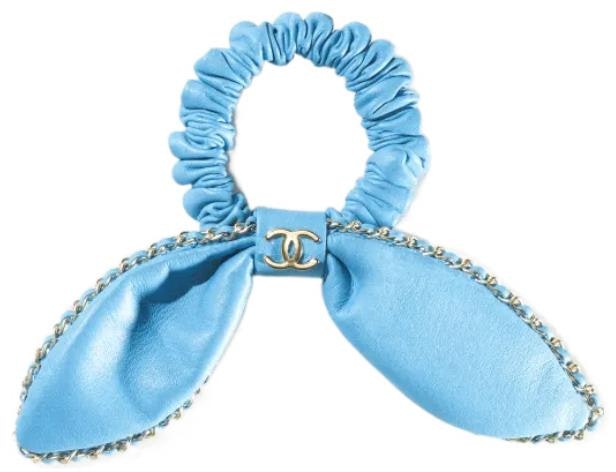 women-chanel-blue-hair-tie-in-lambskin-leather-with-gold-tone-metal-aa-8258-b08282-ni-516