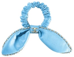 (Women) CHANEL Blue Hair Tie in Lambskin Leather with Gold-Tone Metal. AA8258-B08282-NI516 (Women) CHANEL Blue Hair Tie in Lambskin Leather with Gold-Tone Metal. AA8258-B08282-NI516