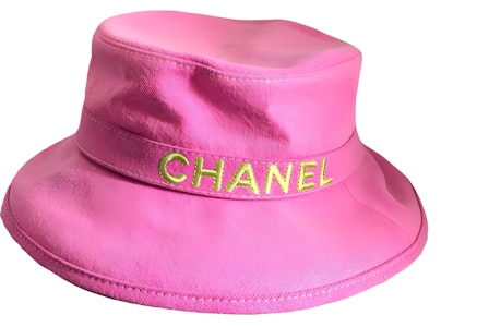 (W) Sombrero Bucket Casual CHANEL con Logo Bordado. AA7574B05775NC583 Buy (W) Sombrero Bucket Casual CHANEL con Logo Bordado. AA7574B05775NC583