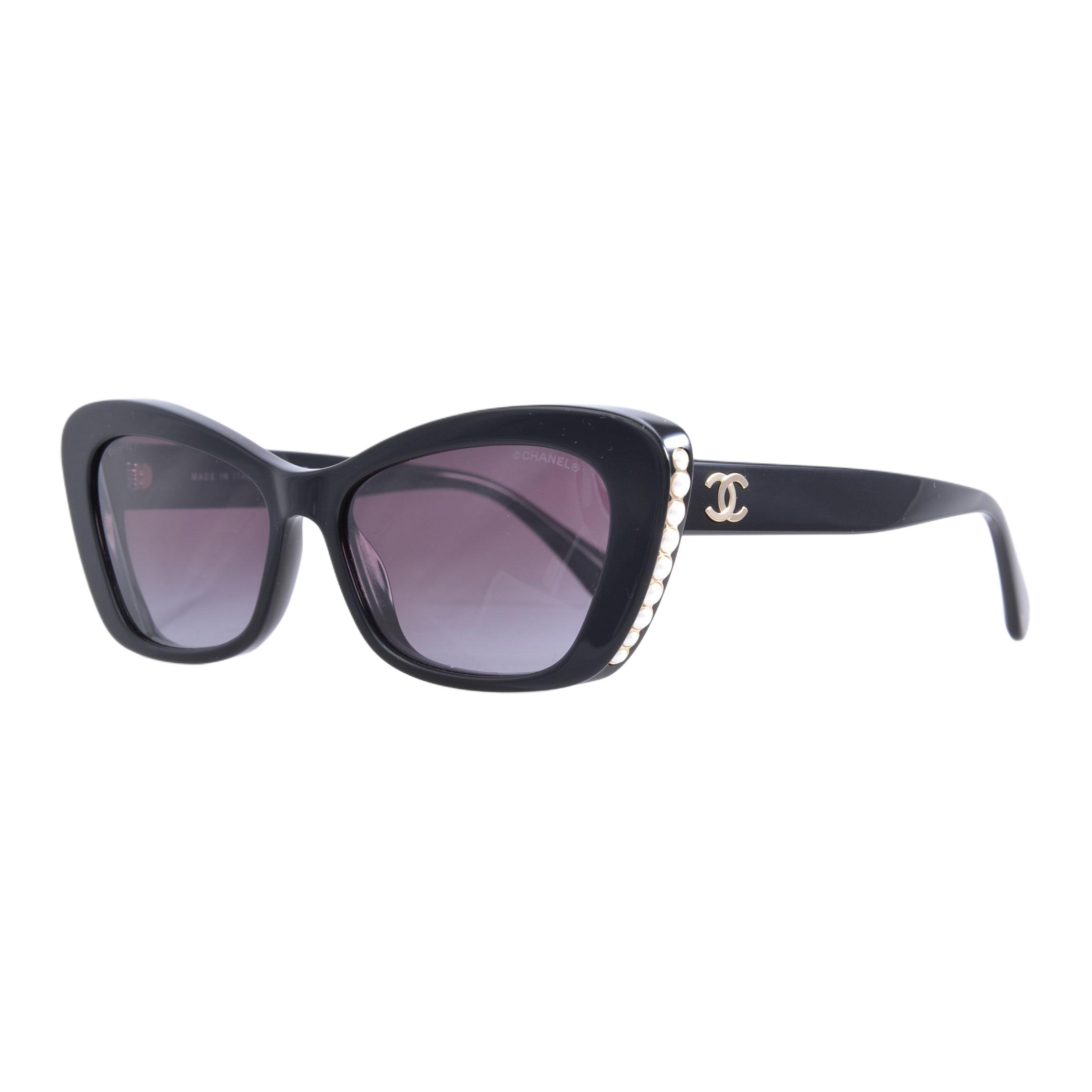 (Women) CHANEL  Fashion Butterfly Sunglasses CH5481H1716S6