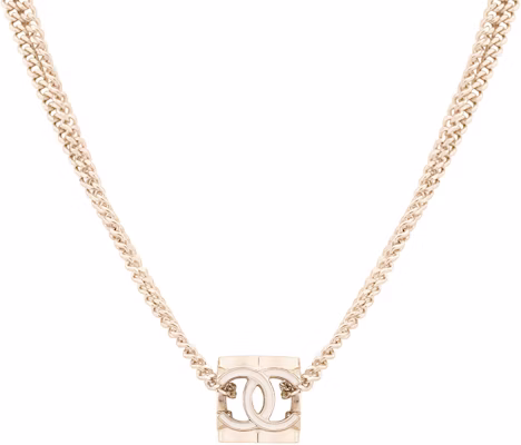 (Women) CHANEL Gold Adjustable Alloy Necklace AB9735-B09514-NK892 Buy (Women) CHANEL Gold Adjustable Alloy Necklace AB9735-B09514-NK892