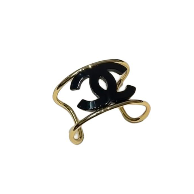 (Women) CHANEL  Gold/Black Metal Resin Bracelet with Double C Logo. ABD158-B16632-NX965