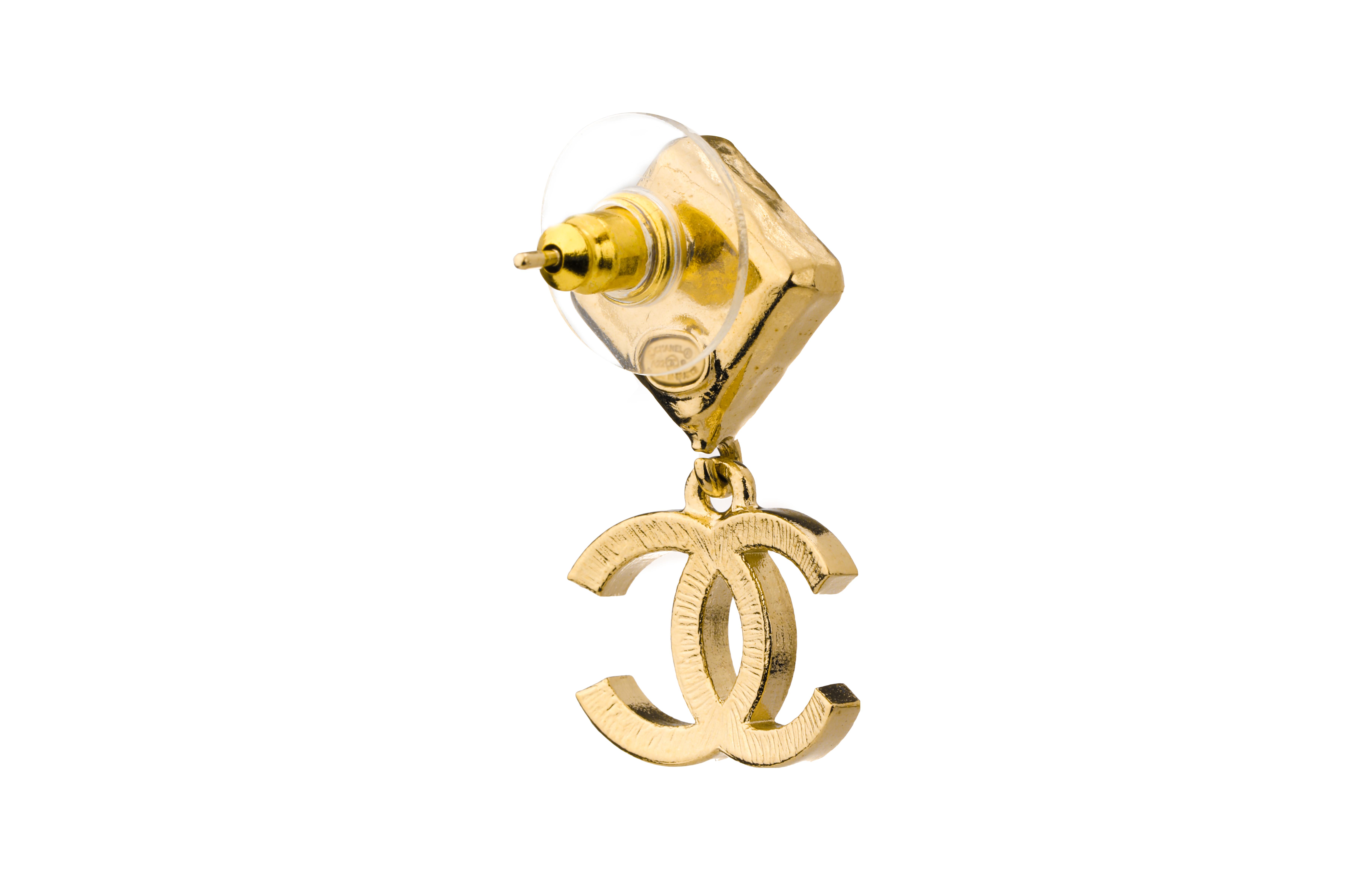 (Women) CHANEL  Gold Double C Pendant Fashion Earrings. AB9199-B09096-NK238 圖 4