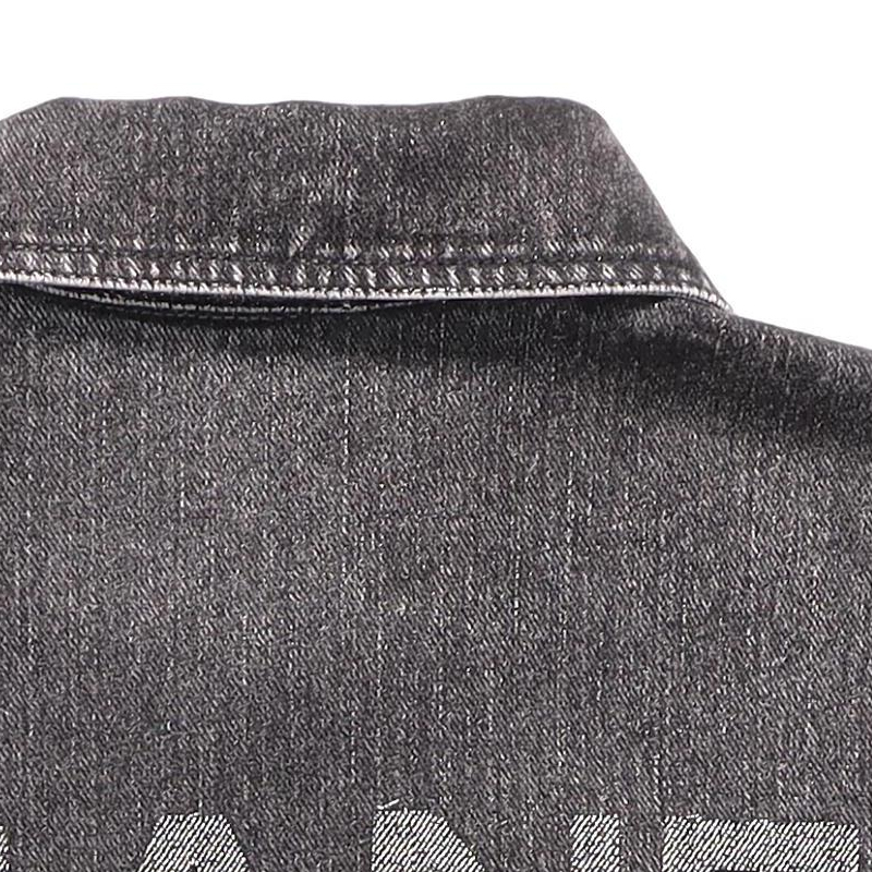 Sizing (W) Chaqueta de mezclilla gris CHANEL - Colección Primavera Verano 23C. 23C-P74033-V65658-NL656