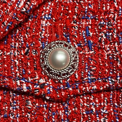 (Women) CHANEL Red Tweed Jacket with Pearl Buttons 19P Collection. P60790-V46246-MF826 Details for (Women) CHANEL Red Tweed Jacket with Pearl Buttons 19P Collection. P60790-V46246-MF826