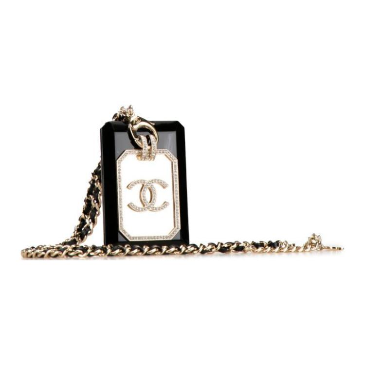 Shop (W) CHANEL Resin Lobster Clasp Aksesori Multi-Warna. 7H9CSGTBPVSC42IL