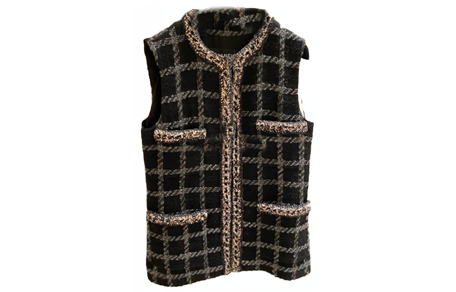 (Women) CHANEL  Sleeveless Round Neck Tank Top - Multicolor Options P73617-V64945-NJ601