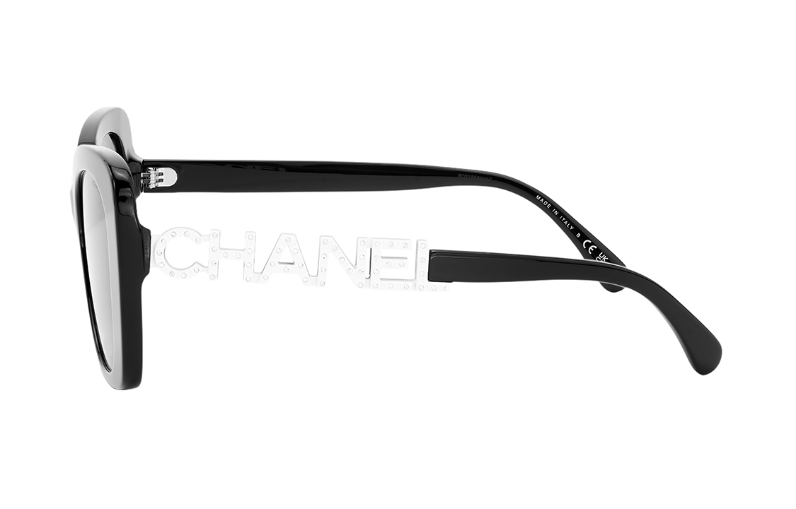 Shop (W) CHANEL 時尚蝴蝶黑色太陽眼鏡【可配度數】 CH5422B-1026S4