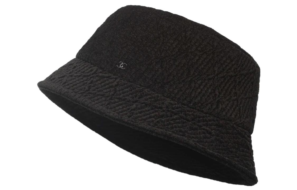 (Women) CHANEL  Trendy Logo Sunshade Fisherman Hat in Blended Fabric. AA8743-B09671-94305