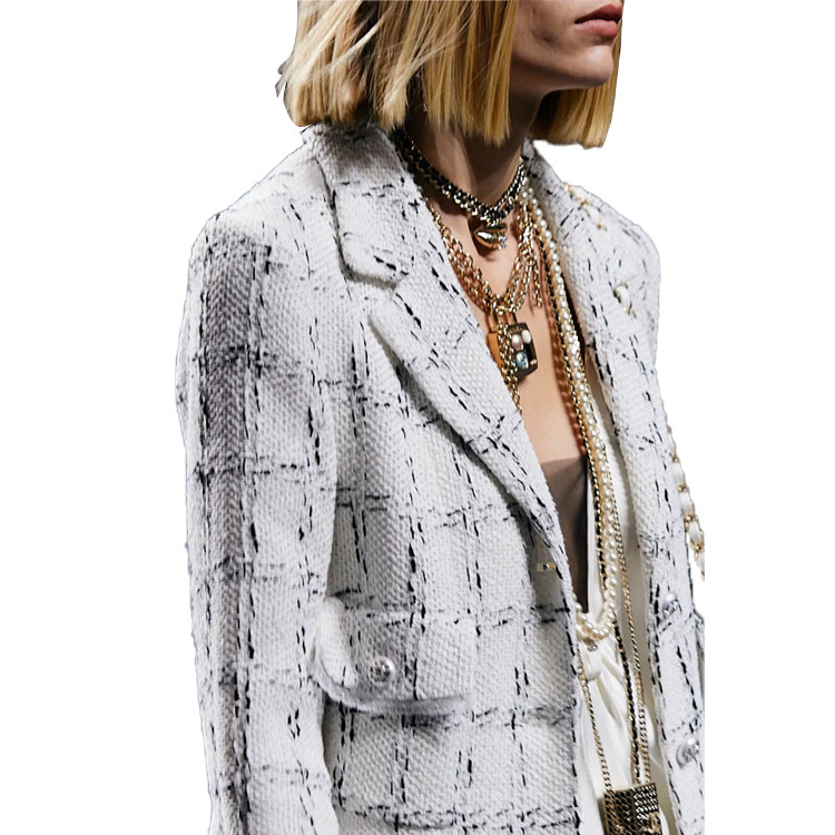 Shop (W) CHANEL Blazer Lengan Panjang Putih Motif Kotak-Kotak Single-Breasted P74832-V65963-MB103