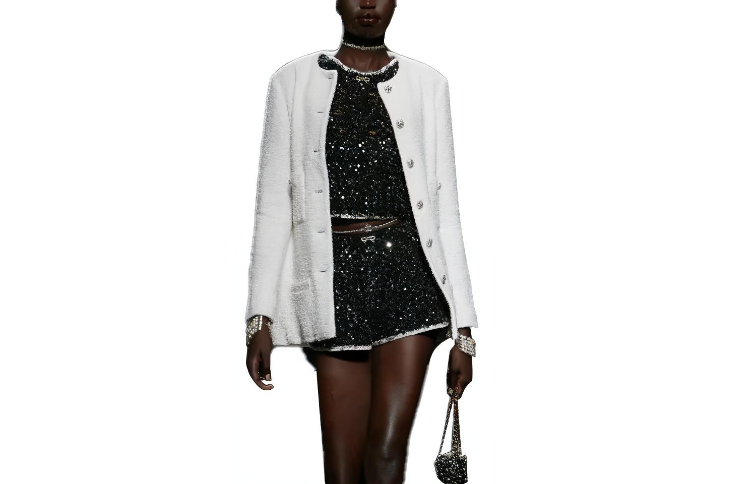 (Women) CHANEL  White Single-Breasted Casual Jacket Spring Summer 2023. P74823-V66067-00100