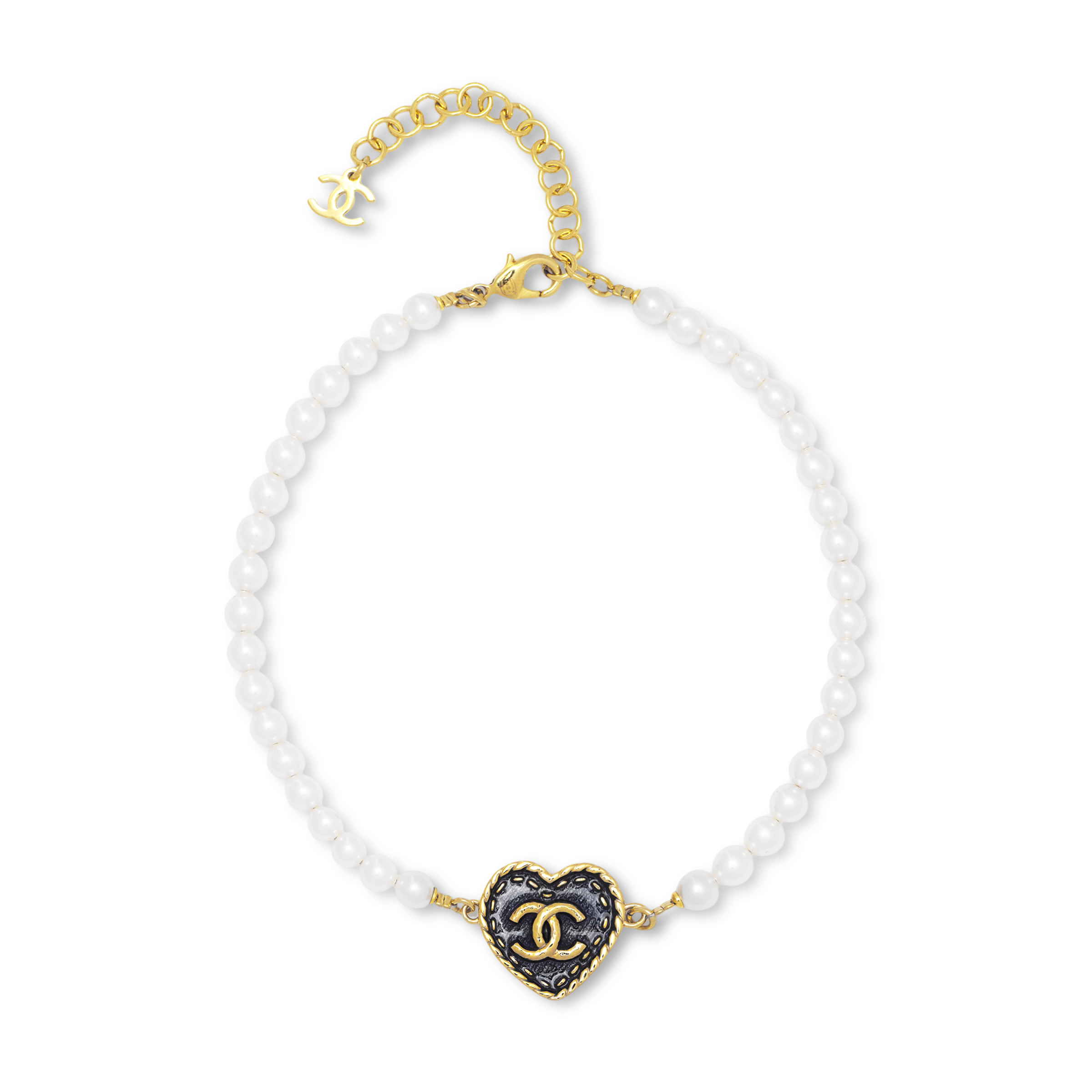 (Women) CHANEL Blue Heart Double C Pendant Necklace with Metal and Faux Pearls for Women. ABC711-B15374-NU455