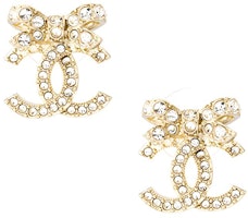 (Women) CHANEL Butterfly Bow Elegant Gold Metal Earrings for Women. ABA922-B10960-N0010 (Women) CHANEL Butterfly Bow Elegant Gold Metal Earrings for Women. ABA922-B10960-N0010