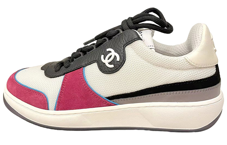 (W) Chanel Calfskin Sneakers 'White Pink'